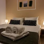 Villa Alla Fundeni Apartments