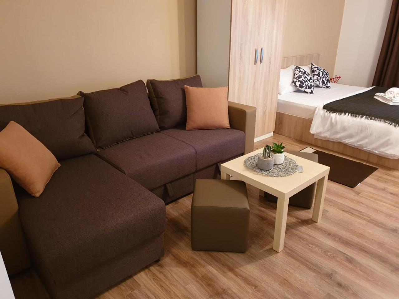 Apartment Alla Fundeni *